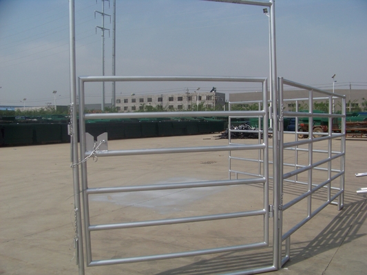A cerca soldada do cavalo do metal de 10ft x de 4ft 50x50mm almofada resistente galvanizada