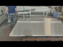 Poste de vedação de segurança em malha V polir antes da pintura eletrostática