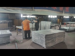 358 Embalagem e Montagem da Cerca de Segurança Anti-escalada