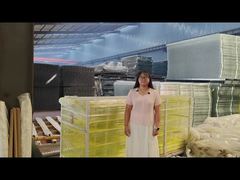 Embalagens de paletes com vedação de protecção de bordas