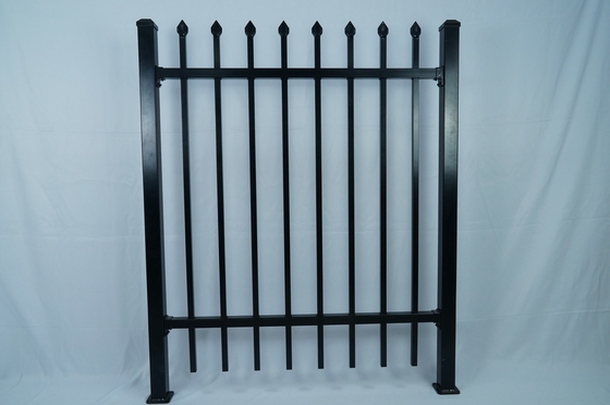 Fenda de metal de fácil montagem Jardim Ornamental Fenda de aço picot Porta deslizante para jardim Cercas tubulares comerciais