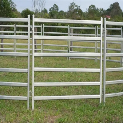 A cerca de venda quente da cerca resistente/cavalo do painel dos rebanhos animais dos EUA 12 ft almofada 12 ft de metal galvanizado resistente portátil