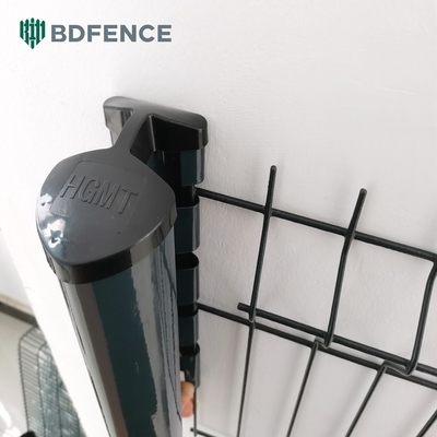 Metal decorativo exterior 3D da casa que dobra o fio curvado V Mesh Garden Fence de Panel Welded Rigid da cerca