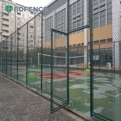 8 Ft Chain Link Fence PVC revestido de vinil preto Cyclone Ferro Wire Mesh Metal Fence para jardim exterior painel de cerca