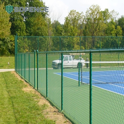 Grelha de vinil revestida de PVC de 6 pés de altura 30m de comprimento Grelha desportiva com buraco de diamante Chain Link Wire Mesh