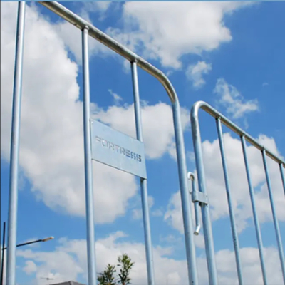 Portátil Dobragem Alumínio Eventos Controle de multidão Barreiras Cercas Aço PVC Grandes Concertos Porta-malas Gestão de Segurança