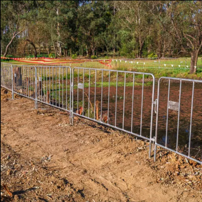 Desporto rodoviário Controle de multidões Cercas Tratamento de superfície galvanizado