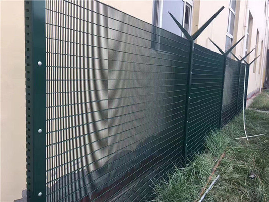 Galvanizado Soldado em pó revestido de malha de arame exterior Cercas de segurança 358 Painel de vedação anti-escalada