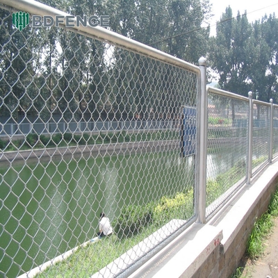 5 pés preto de diamante Chain Link vedação plástico revestido de vinil 60mm calor aço inoxidável pó revestido vedação de segurança painéis de venda
