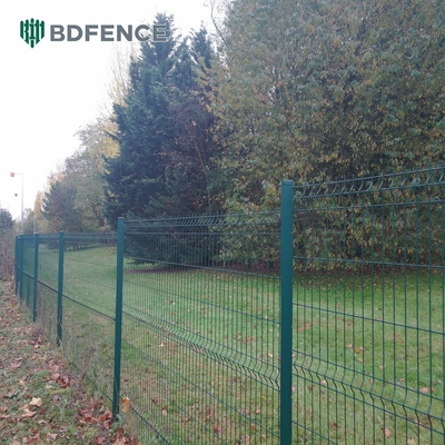 Casa Jardim ao ar livre Triângulo de Metal Dobragem Pvc revestido 3d Wire Mesh Curva Cercas Cercas