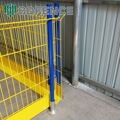 Q235 Cercas de proteção de borda de malha de aço com painel de dedos para construção