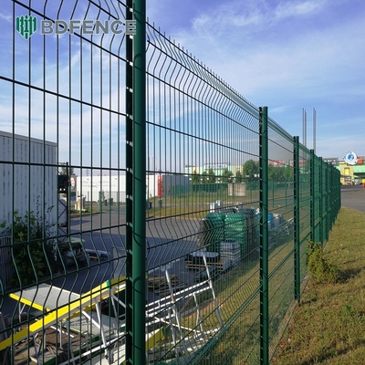 Vedação de segurança em malha V para pátio de vila com 2,0 m de altura, guarda de segurança