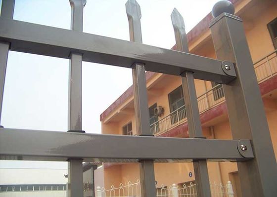 Jardim Preto Moderno Painéis de Tubos Quadrados de Postes de Zinco Ferro Forjado Cercas de Aço com 7 pés de largura
