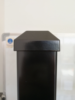 Facilmente montado revestido de PVC galvanizado painel de vedação de aço forjado de ferro forjado para piscina personalizada lança de cima ao ar livre